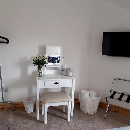 T H R E E B&B Inverness Extérieur photo