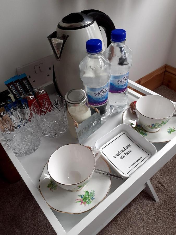 T H R E E B&B Inverness Extérieur photo